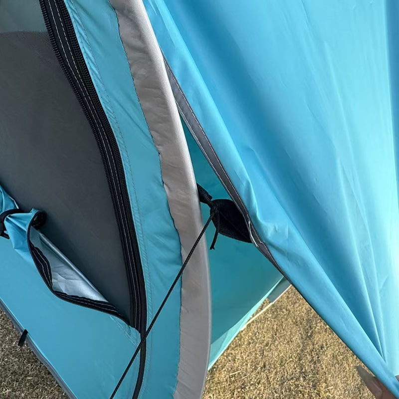 خيمة التخييم سرير شاحنة صغيرة في الهواء الطلق