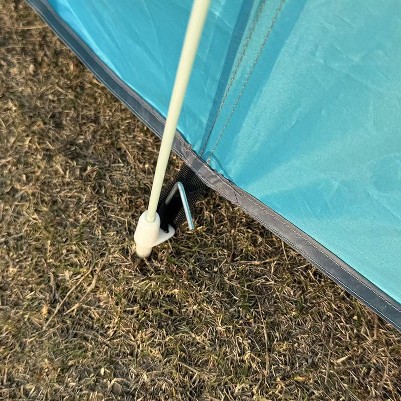 خيمة التخييم سرير شاحنة صغيرة في الهواء الطلق